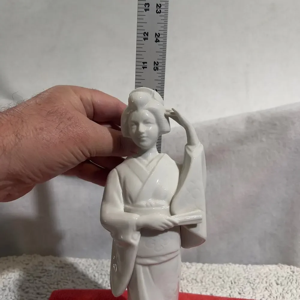 Toyo Japan Japanese Lady Ceramic Geisha Girl Figurine White Vintage Kimono Dance